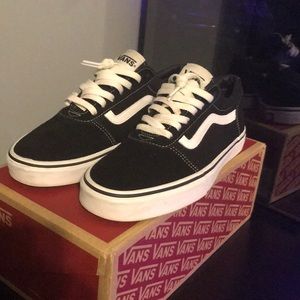 Vans “Old Skool” Men’s Size 9